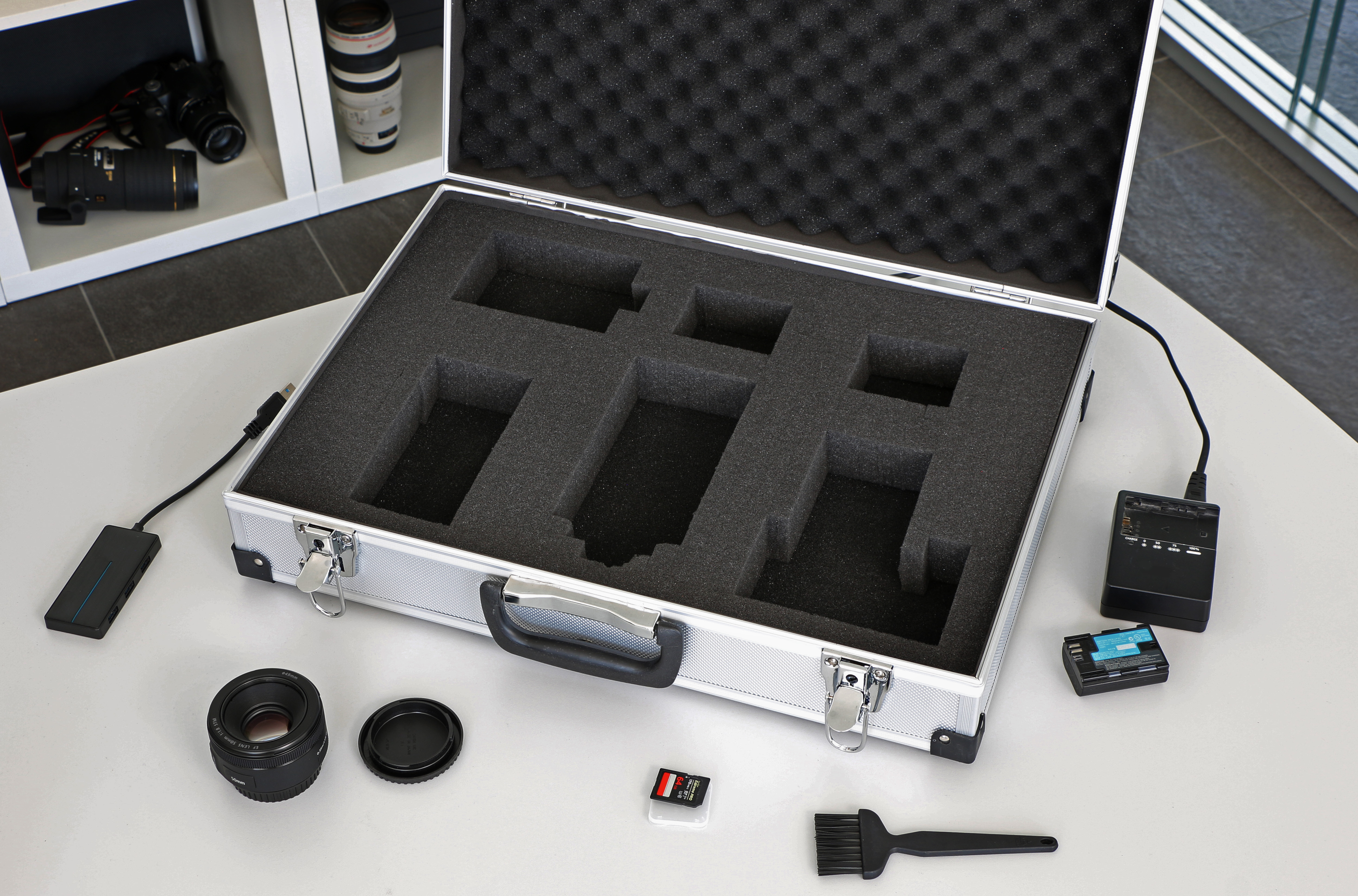 «PeakTech® P 7270» Carrying Case for Measurement Instruments «PeakTech® P 7270» Carrying Case for Measurement Instruments