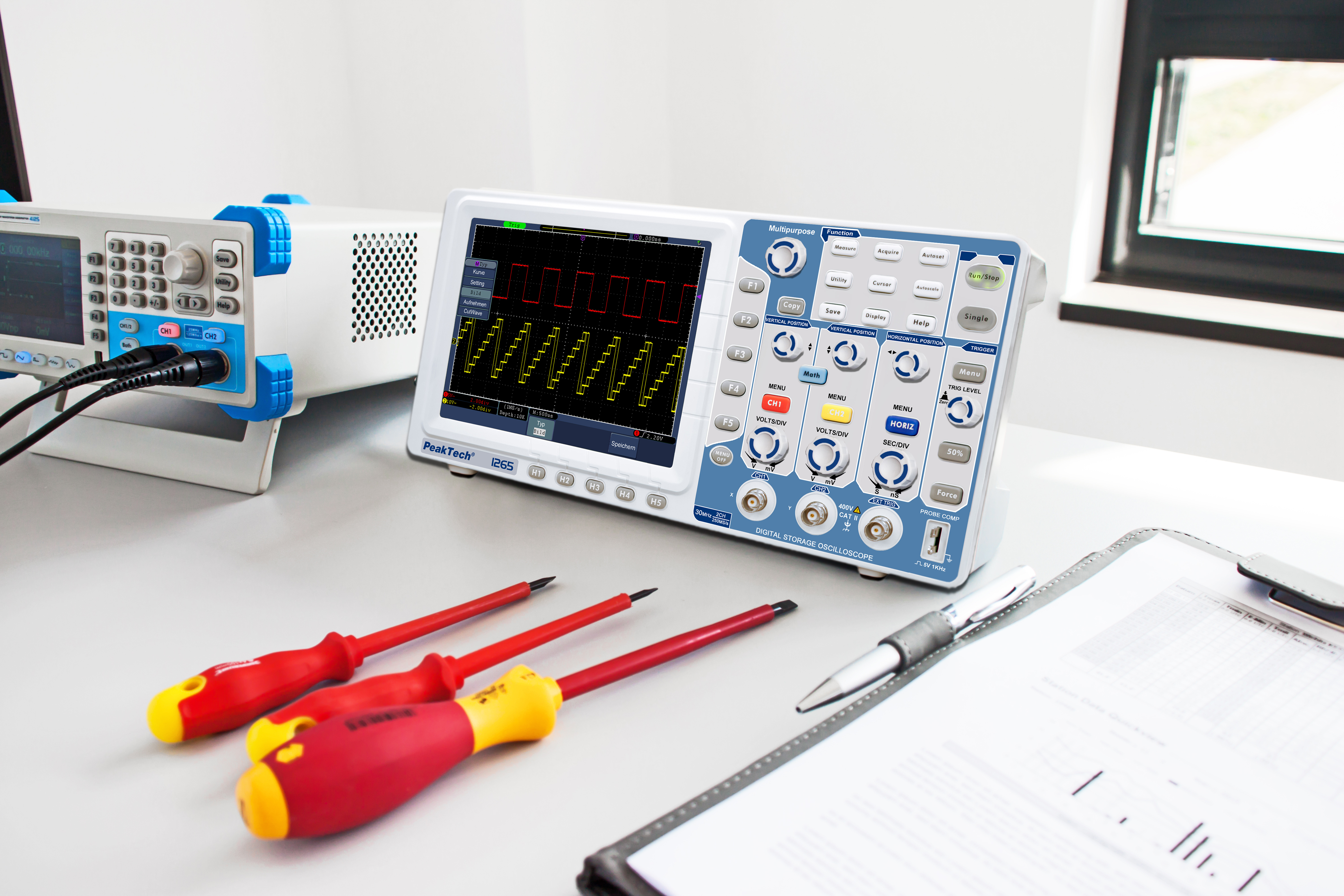 «PeakTech® P 1265» 30 MHz/2CH, 250 MS/s, Digital Storage Oscilloscope