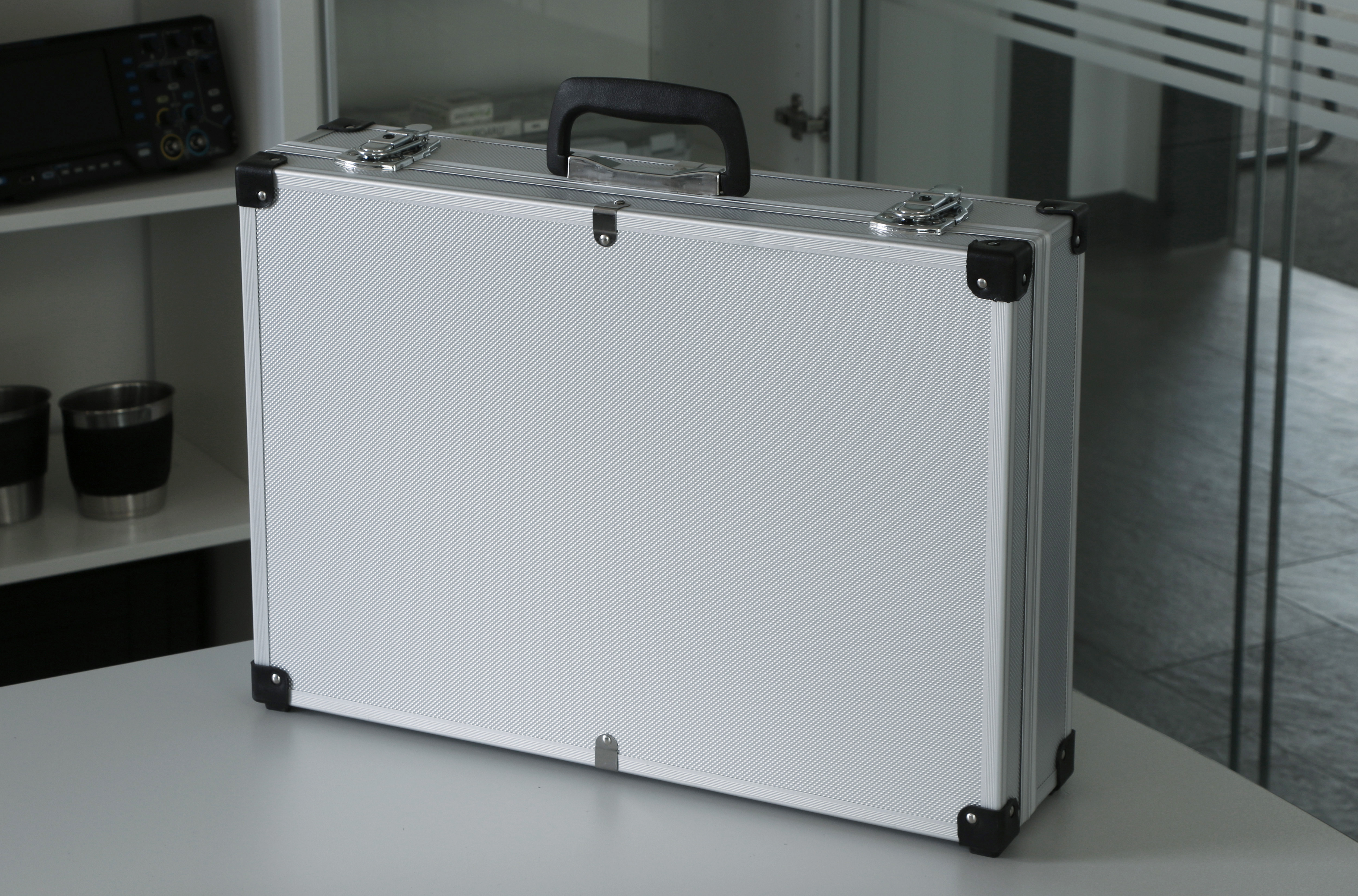 «PeakTech® P 7270» Carrying Case for Measurement Instruments «PeakTech® P 7270» Carrying Case for Measurement Instruments