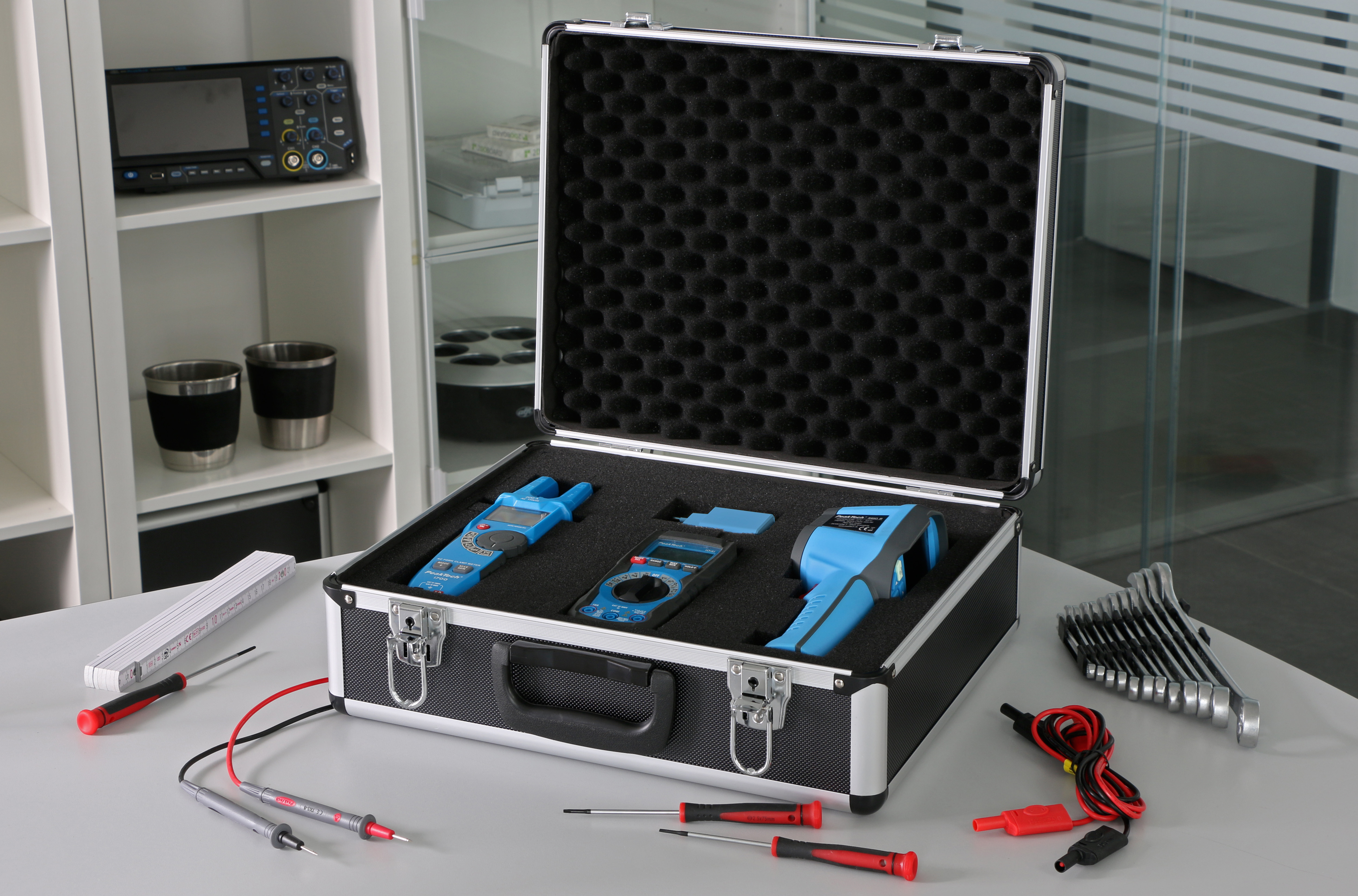 «PeakTech® P 7305» Carrying Case for Measurement Instruments